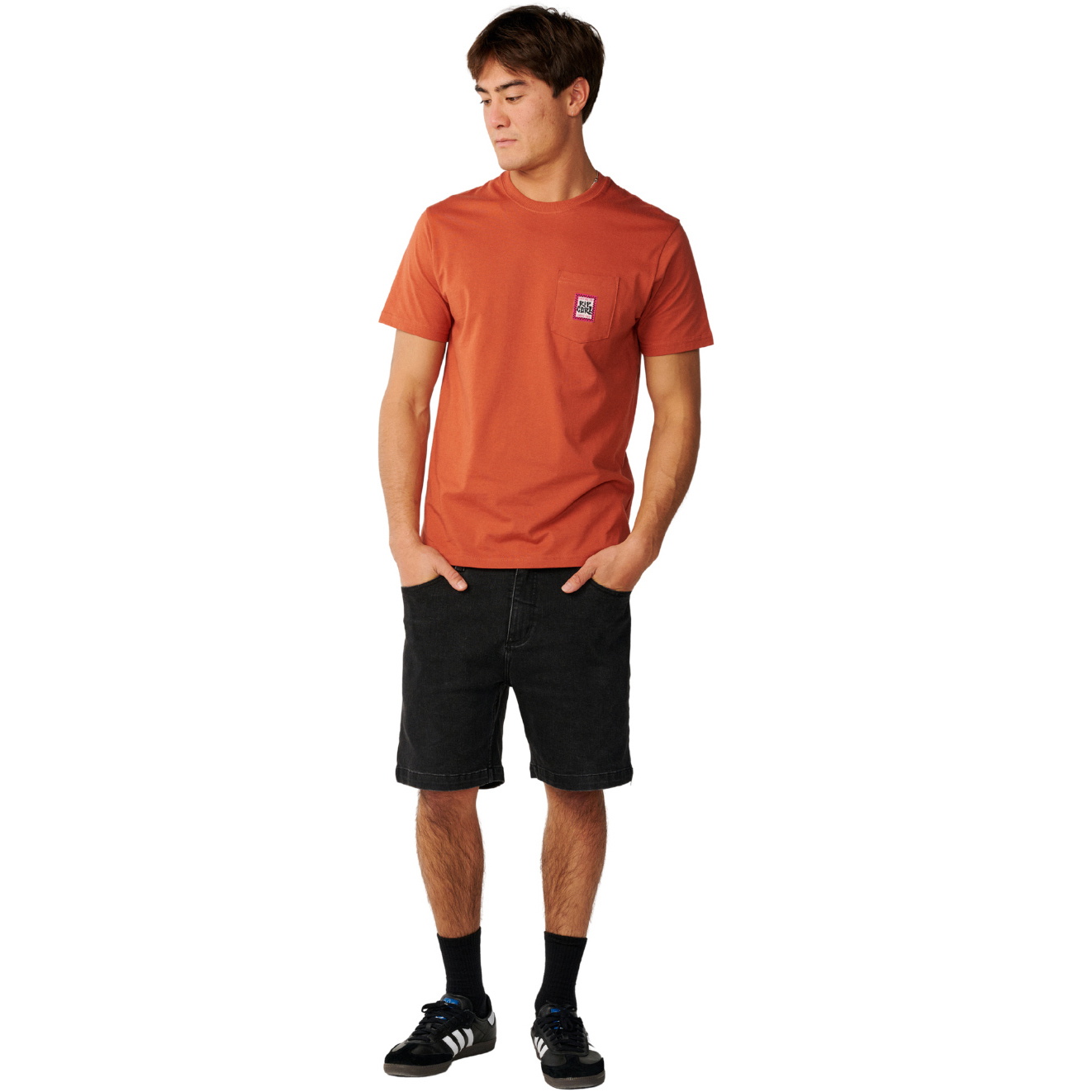 2026 Rip Curl Mens Streamline Pocket Badge T-Shirt 13TMTE - Baked Clay